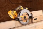 Ferestrău circular cu acumulator BLmotor 185mm 20V/1*5.0Ah INGCO CSLI18513 - imagine 2